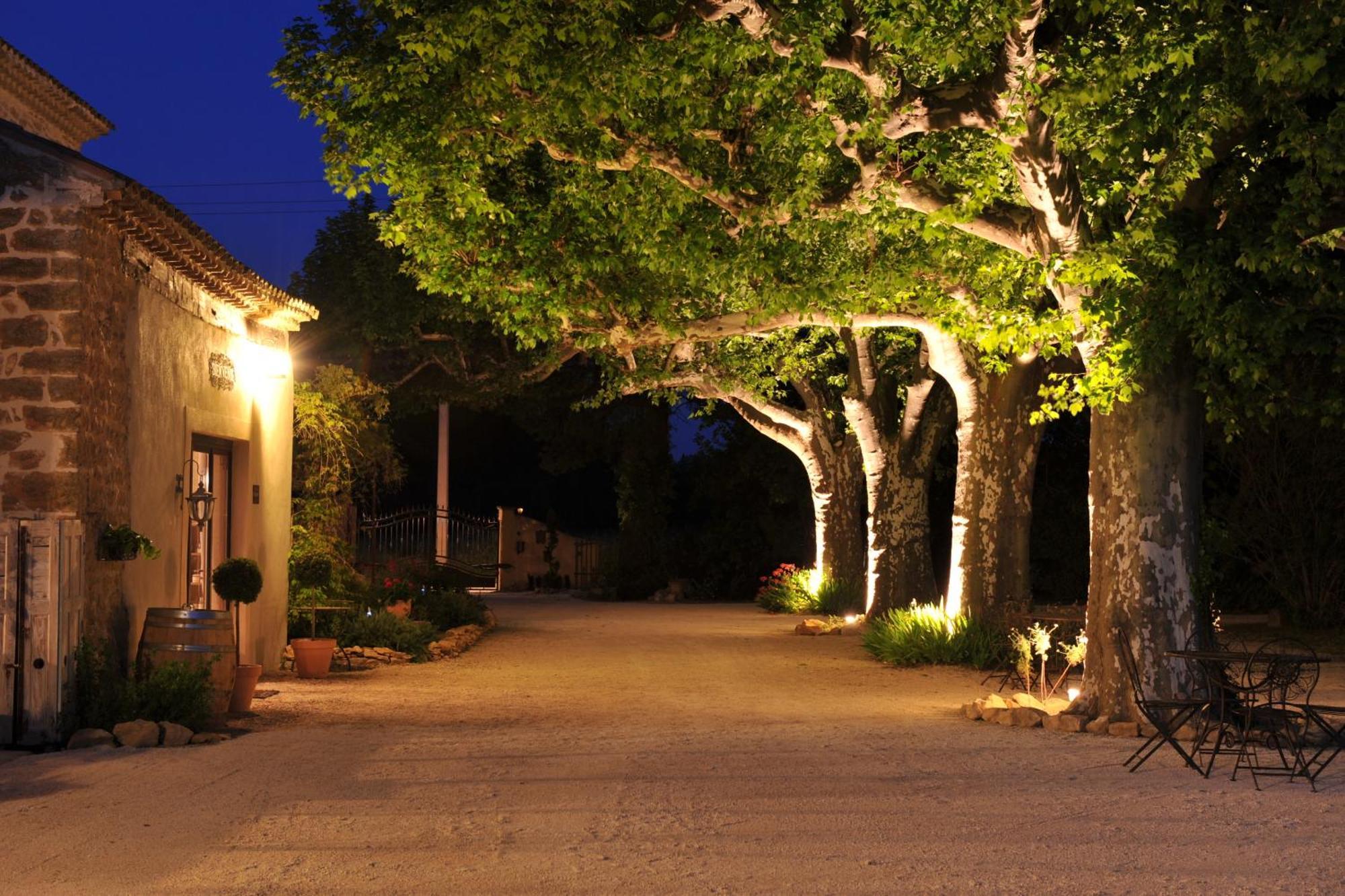 Le Mas Terre Des Anges Sarrians Exterior photo